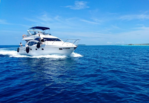 Acheter un bateau habitable d'occasion : guide d'exploration